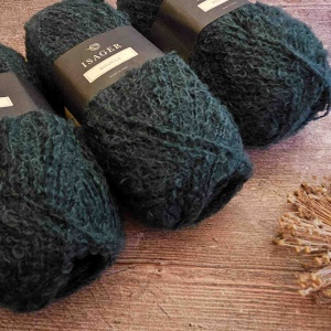 Isager Boucle yarn 100% alpaca colour 37