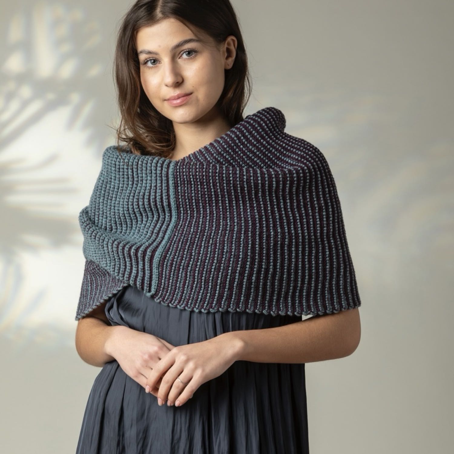 Eribe Corry Tonal Cowl - Blackgrape