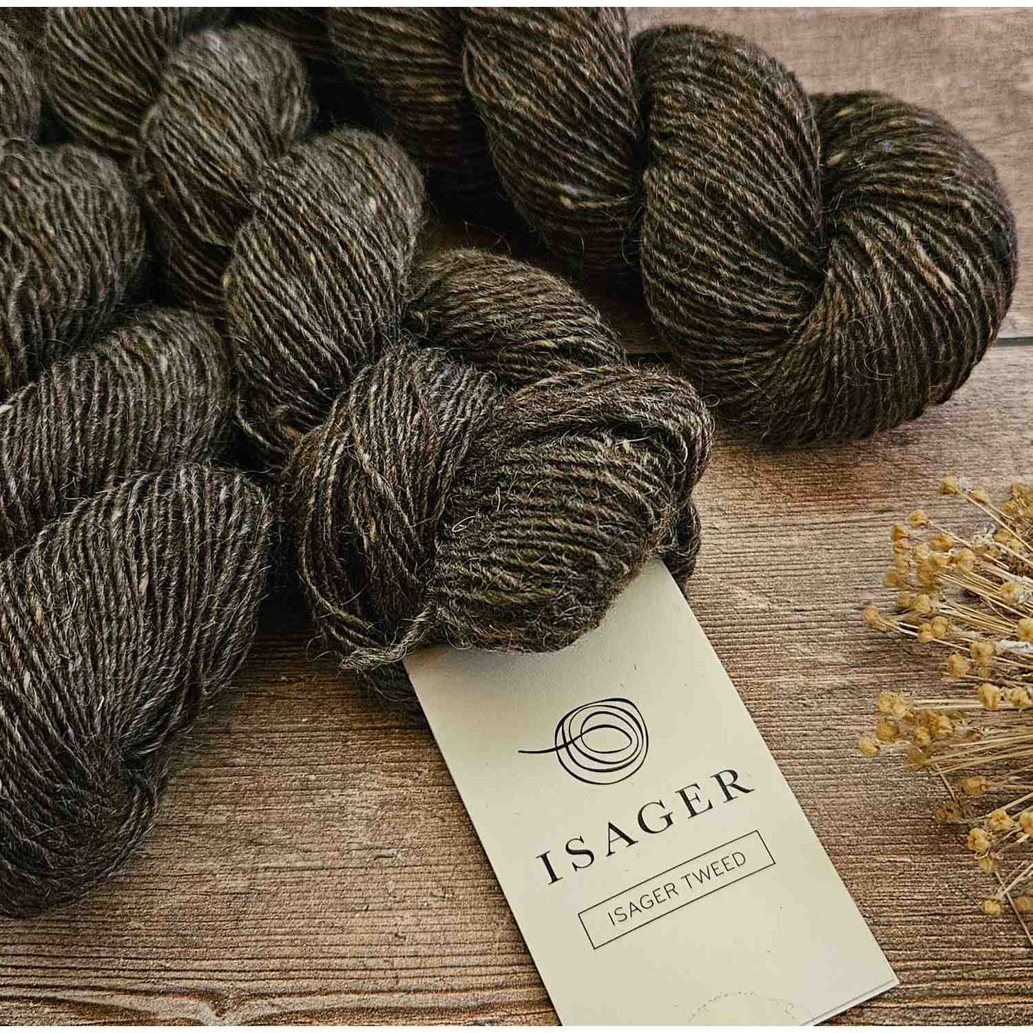 Isager Tweed 50g - Walnut