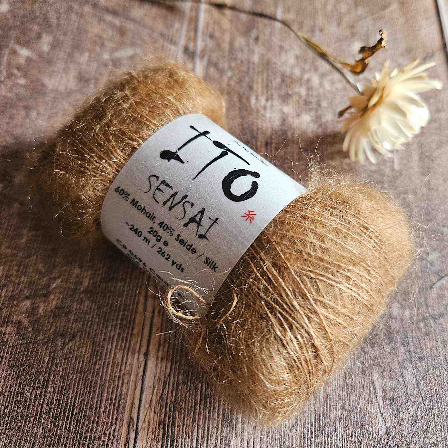 ITO Sensai  Yarn - 696 Caramel